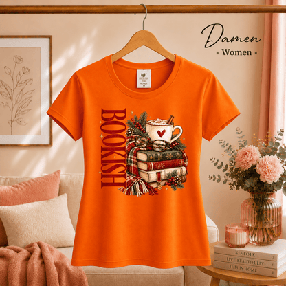 Bookish T-Shirt mit gemütlichem Wintermotiv: Bücherstapel, Kakao und Schal - StyleOne