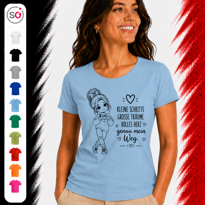 Vorschau – T-Shirt 'Kleine Schritte, Grosse Träume' – Motivierender Spruch mit Herz-Mädchen im Sketch-Stil