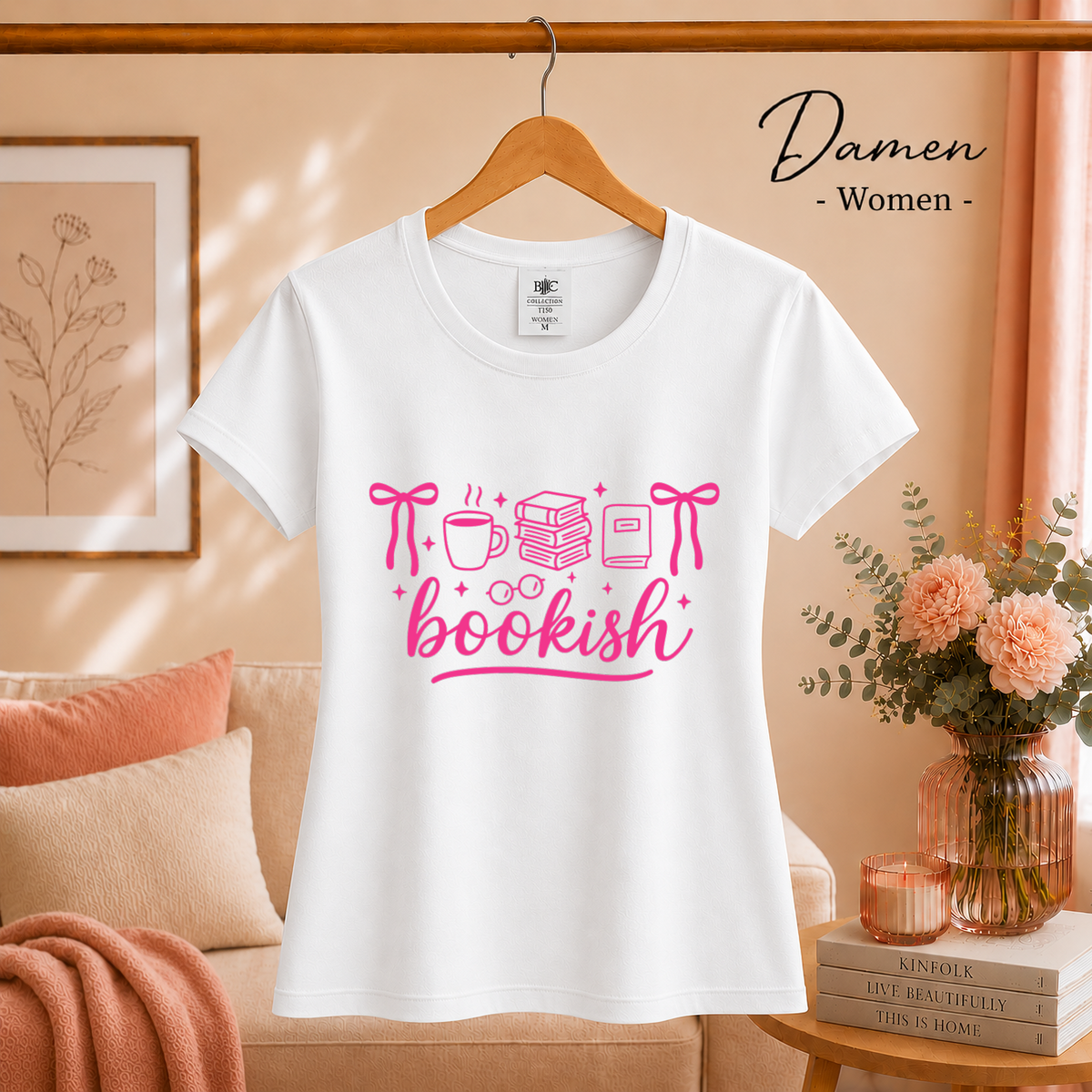 Damen Weiß – Bookish Vibes T-Shirt: Bücherliebe & Kaffee Motiv in Pink