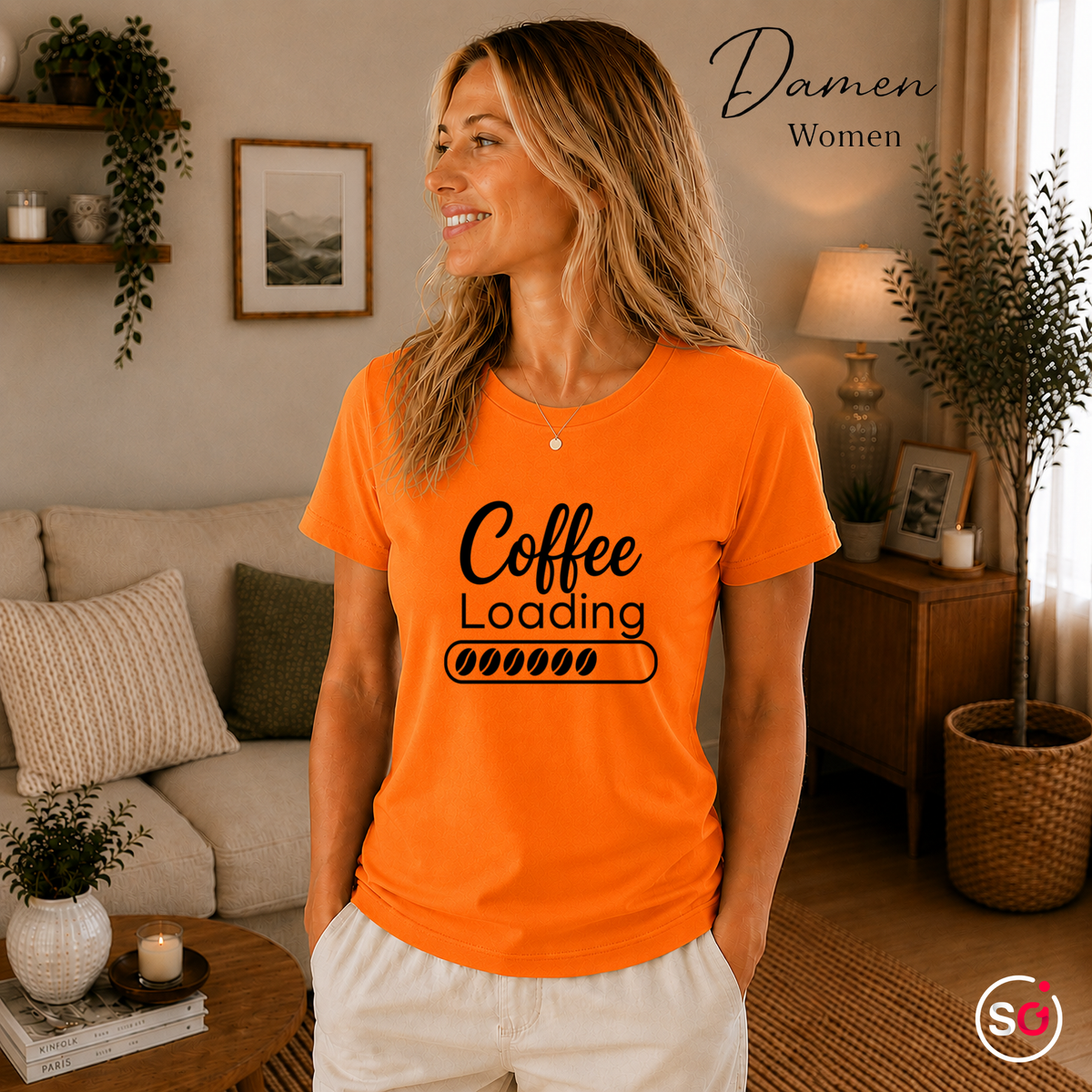 Damen Orange – Coffee Loading T-Shirt mit Kaffeebohnen-Ladebalken | Lustiger Spruch für Morgenmuffel