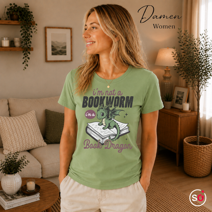 Damen Pistaccio – Buch Drache T-Shirt – Niedlicher Drache auf Buch mit tollem Spruch