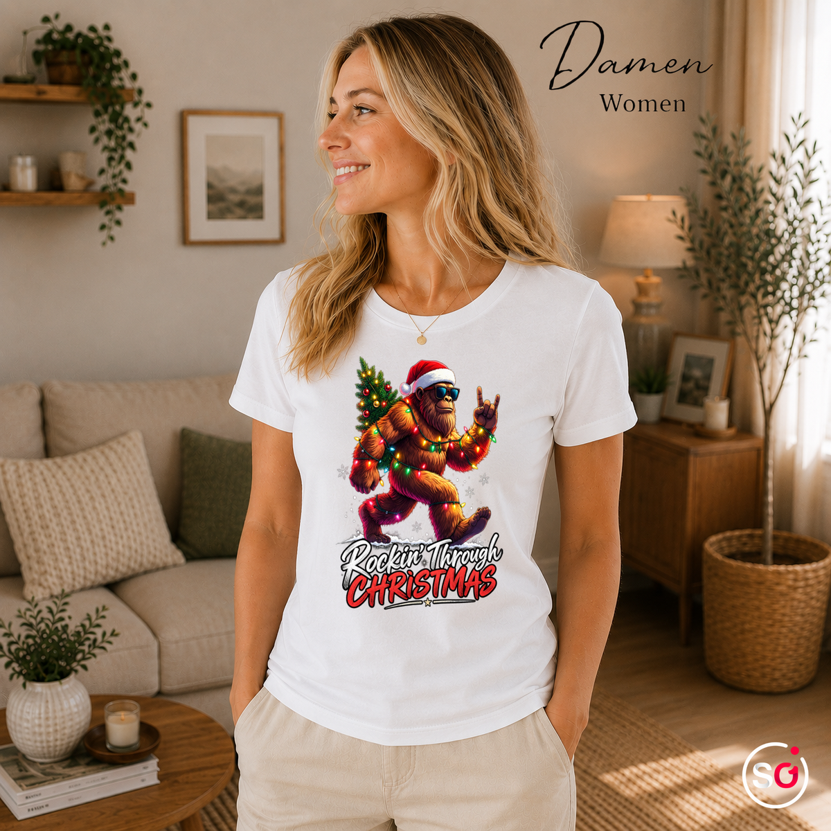 Damen Weiß – Rockin' Bigfoot Weihnachts-T-Shirt mit Lichterkette und Tannenbaum
