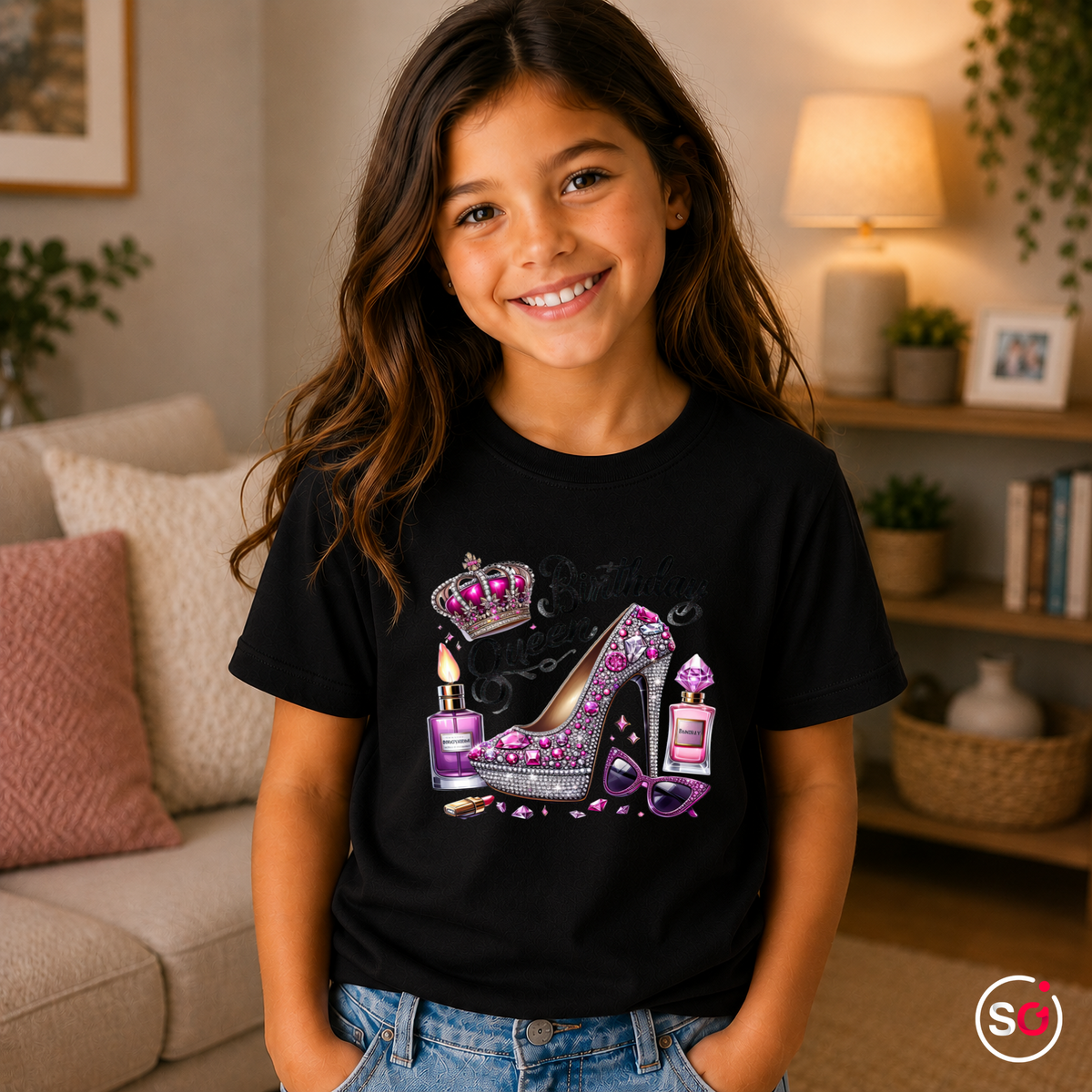 Kinder Schwarz – Kinder T-Shirt 'Birthday Queen' mit Glitzer High Heel & Krone