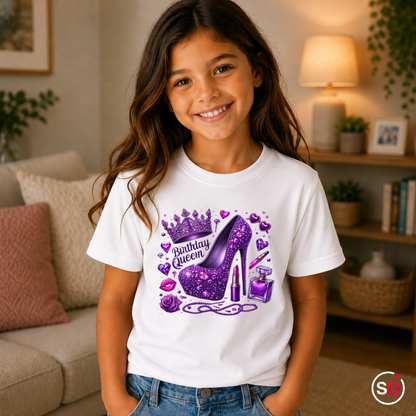 Kinder Weiß – Kinder T-Shirt Birthday Queen mit lila Glitzer-High-Heel & Krone