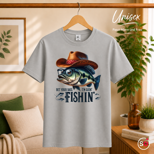 Unisex Grau – "Bet Your Bass I'm Goin' Fishin'" T-Shirt | Witziges Angler-Motiv mit Barsch und Cowboyhut