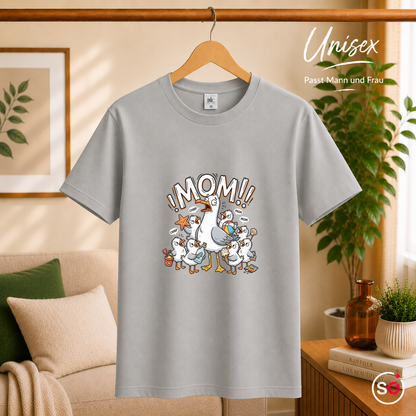 Unisex Grau – T-Shirt mit gestresster Möwen-Mama | Witziges Cartoon-Design mit chaotischer Küken-Schar
