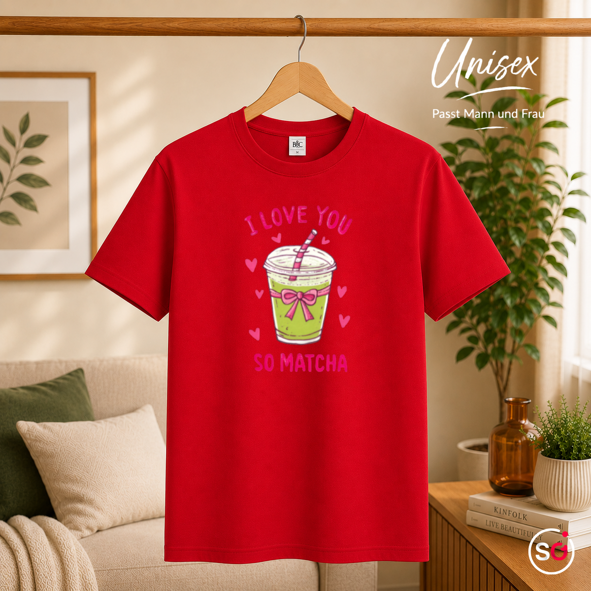 Unisex Rot – T-Shirt mit „I Love You So Matcha“ Spruch | Süßes Matcha Tee Wortspiel Design mit Herzen