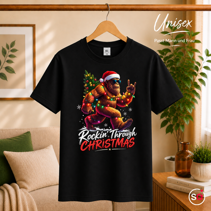 Unisex Schwarz – Rockin' Bigfoot Weihnachts-T-Shirt mit Lichterkette und Tannenbaum