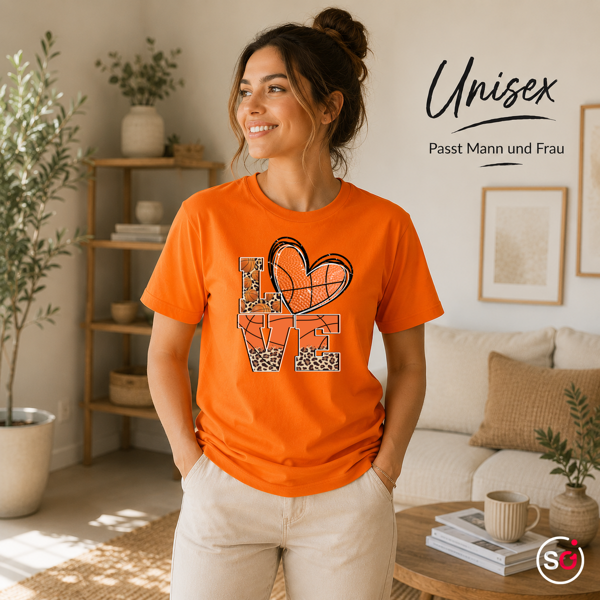 Unisex Orange – LOVE T-Shirt mit Basketball-Herz und stylischem Leopardenmuster