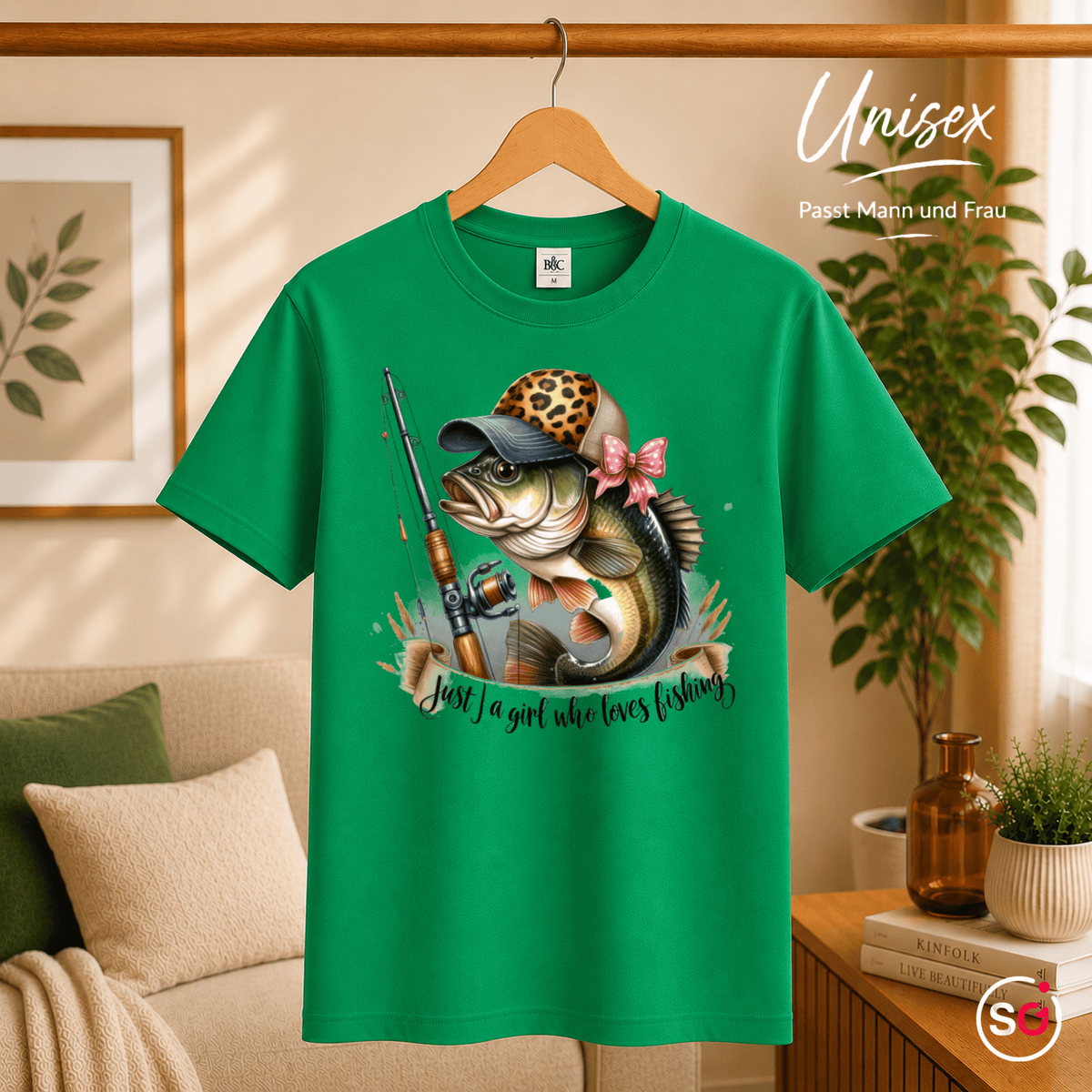 Just a Girl Who Loves Fishing T-Shirt | Barsch mit Leo-Cap & pinker Schleife - StyleOne