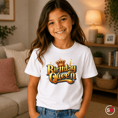 Kinder T-Shirt 'Birthday Queen' mit goldener Krone und 3D-Schriftzug - StyleOne