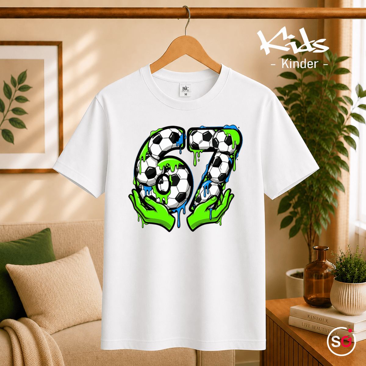 Kinder T-Shirt | Fußball Zahl 67 im coolen Schleim- & Graffiti-Look - StyleOne