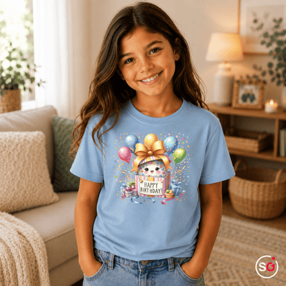 Kinder T-Shirt 'Happy Birthday' mit niedlichem Monster in Geschenkbox und bunten Ballons - StyleOne
