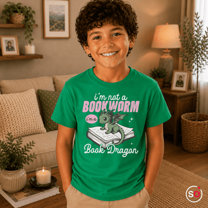 Kinder T-Shirt: 'I'm not a Bookworm, I'm a Book Dragon' – Süßer Lesedrachen Motiv - StyleOne