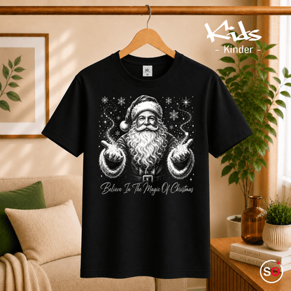Kinder T-Shirt mit magischem Weihnachtsmann & Spruch 'Believe In The Magic Of Christmas' - StyleOne