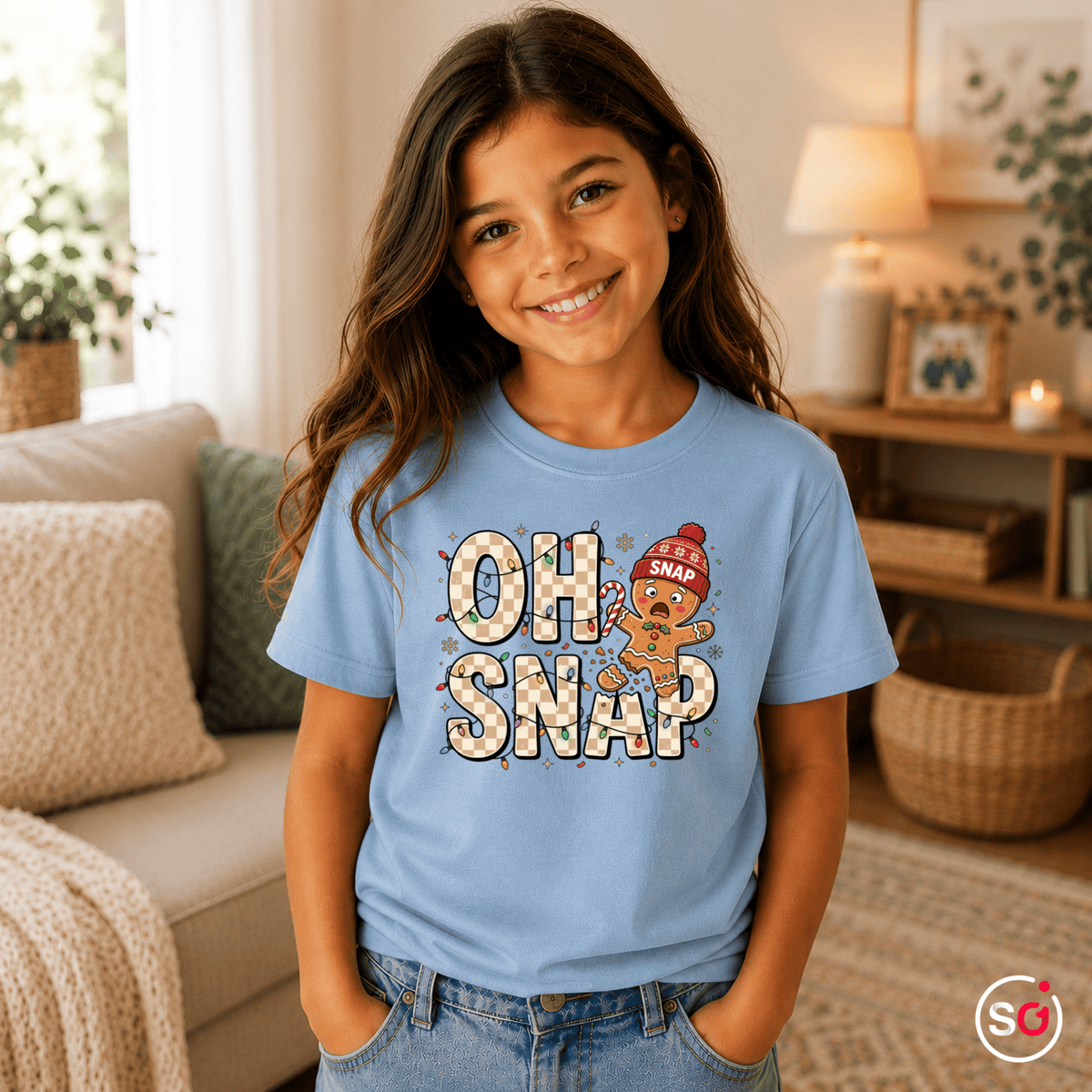 Kinder T-Shirt 'Oh Snap' mit lustigem Lebkuchenmann | Weihnachtliches Design mit Lichterkette - StyleOne