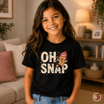 Kinder T-Shirt 'Oh Snap' mit lustigem Lebkuchenmann | Weihnachtliches Design mit Lichterkette - StyleOne