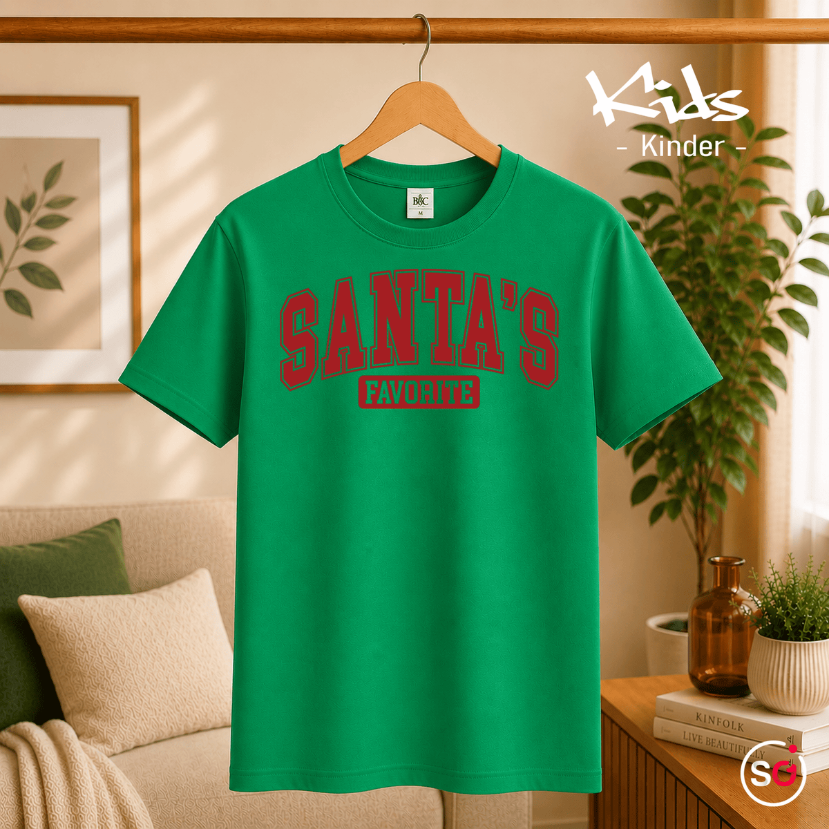 Kinder T-Shirt 'Santa's Favorite' | Lustiges Weihnachtsmotiv im coolen College-Look - StyleOne
