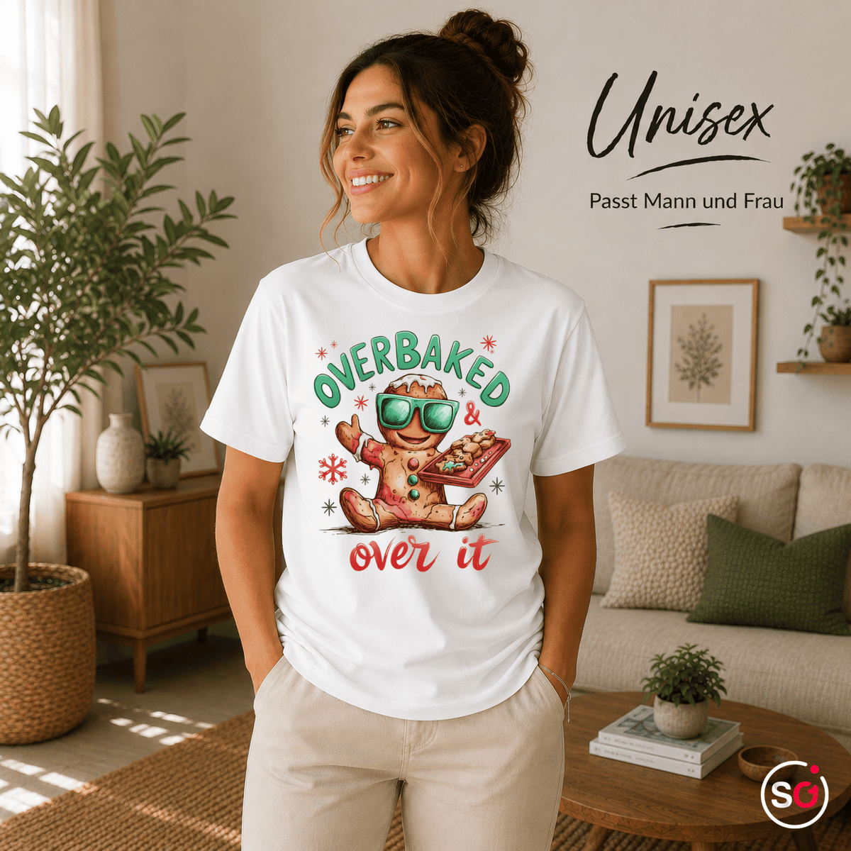 Lustiges Lebkuchenmann T-Shirt mit Spruch 'Overbaked & Over It' für Weihnachten - StyleOne
