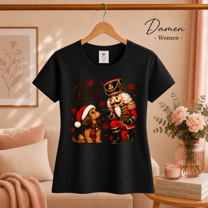 Nussknacker 'Boop' T-Shirt mit süßem Dackel – Weihnachtliches Design mit Schneeflocken - StyleOne