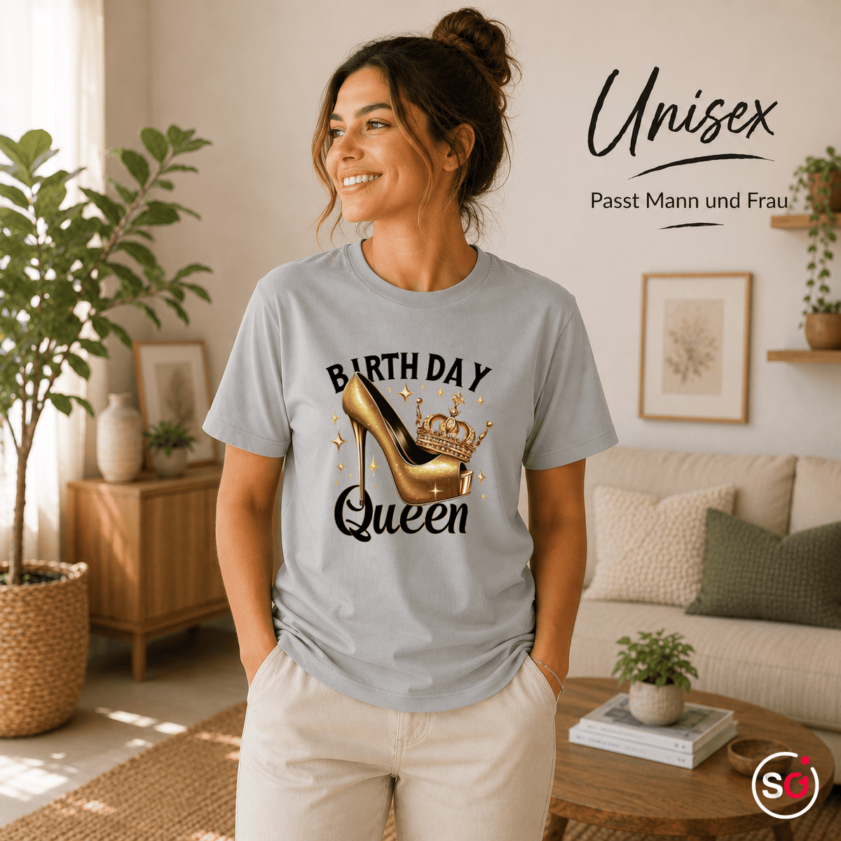 T-Shirt Birthday Queen mit goldenem High Heel und Krone - StyleOne