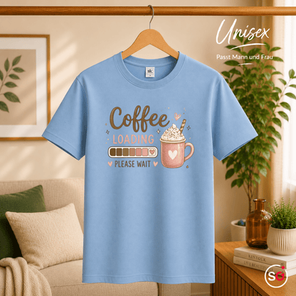 T-Shirt 'Coffee Loading' mit Ladebalken und süßer Kaffeetasse - StyleOne
