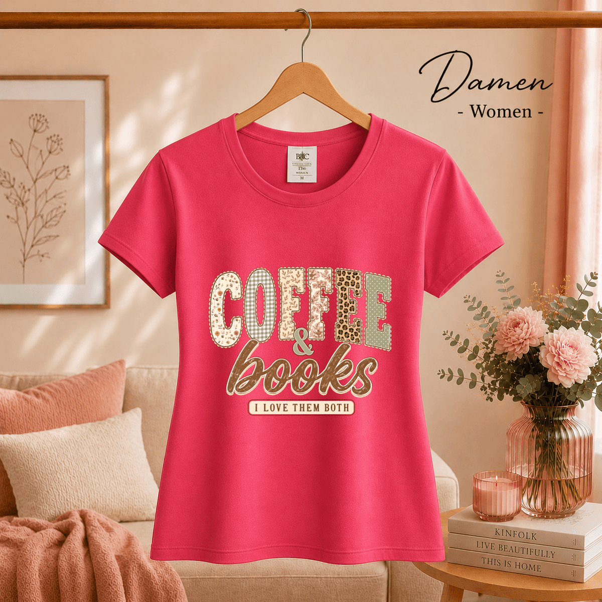 T-Shirt mit 'Coffee & Books' Spruch im verspielten Patchwork-Design mit Leo- und Blumenmuster - StyleOne