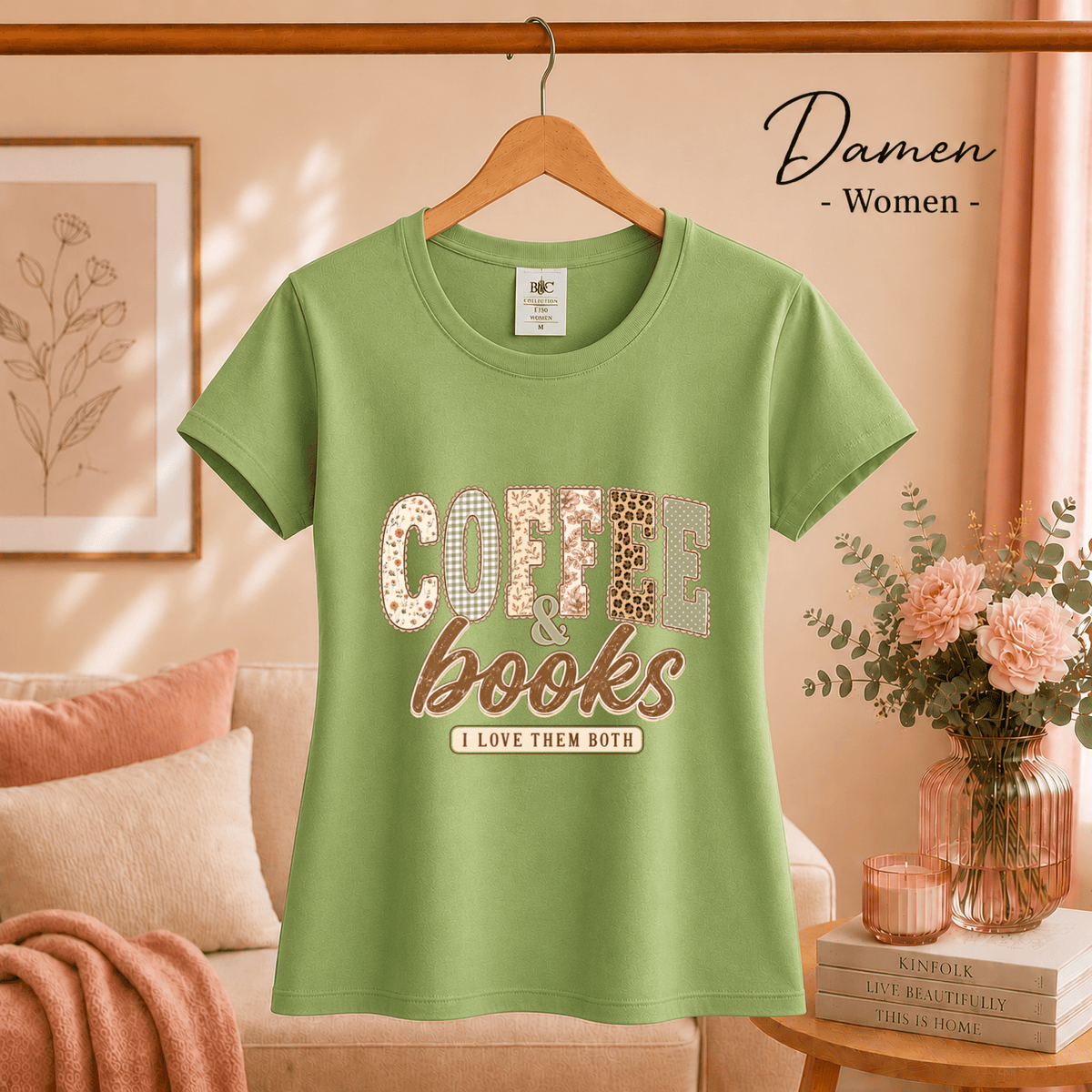 T-Shirt mit 'Coffee & Books' Spruch im verspielten Patchwork-Design mit Leo- und Blumenmuster - StyleOne
