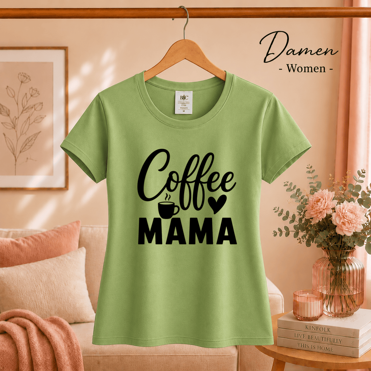 T-Shirt mit 'Coffee Mama' Schriftzug, Herz & Kaffeetasse – Design für Kaffeeliebhaberinnen - StyleOne