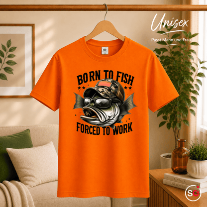 T-Shirt mit coolem Angler-Fisch | Spruch: Born to Fish Forced to Work - StyleOne