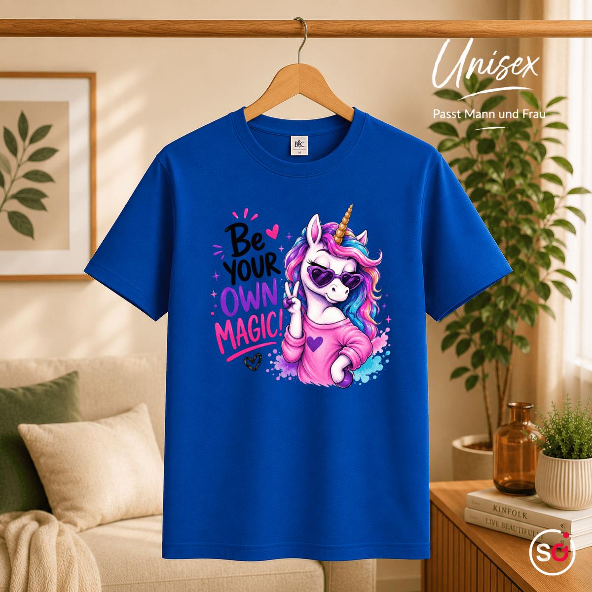 T-Shirt mit coolem Einhorn & Spruch "Be Your Own Magic" | Magisches Statement-Design - StyleOne