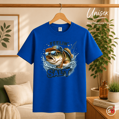 T-Shirt mit coolem Fisch-Motiv 'Feelin' Salty' | Witziges Angler-Design mit Sonnenbrille & Cap - StyleOne