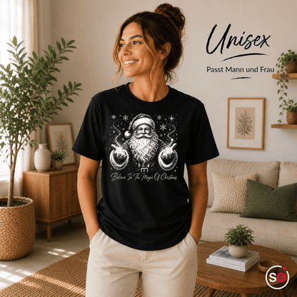 T-Shirt mit magischem Weihnachtsmann-Motiv & 'Believe In The Magic Of Christmas' Spruch - StyleOne