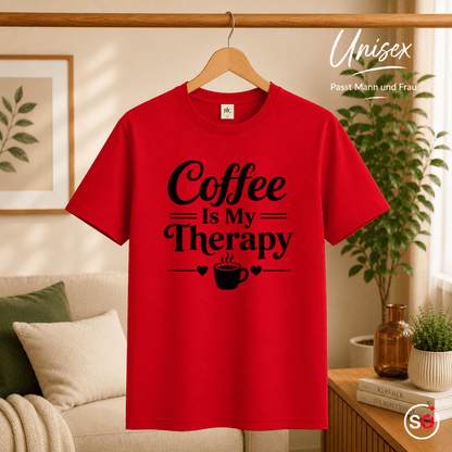 T-Shirt mit Spruch 'Coffee Is My Therapy' | Design für Kaffeeliebhaber mit Herz & Tasse - StyleOne