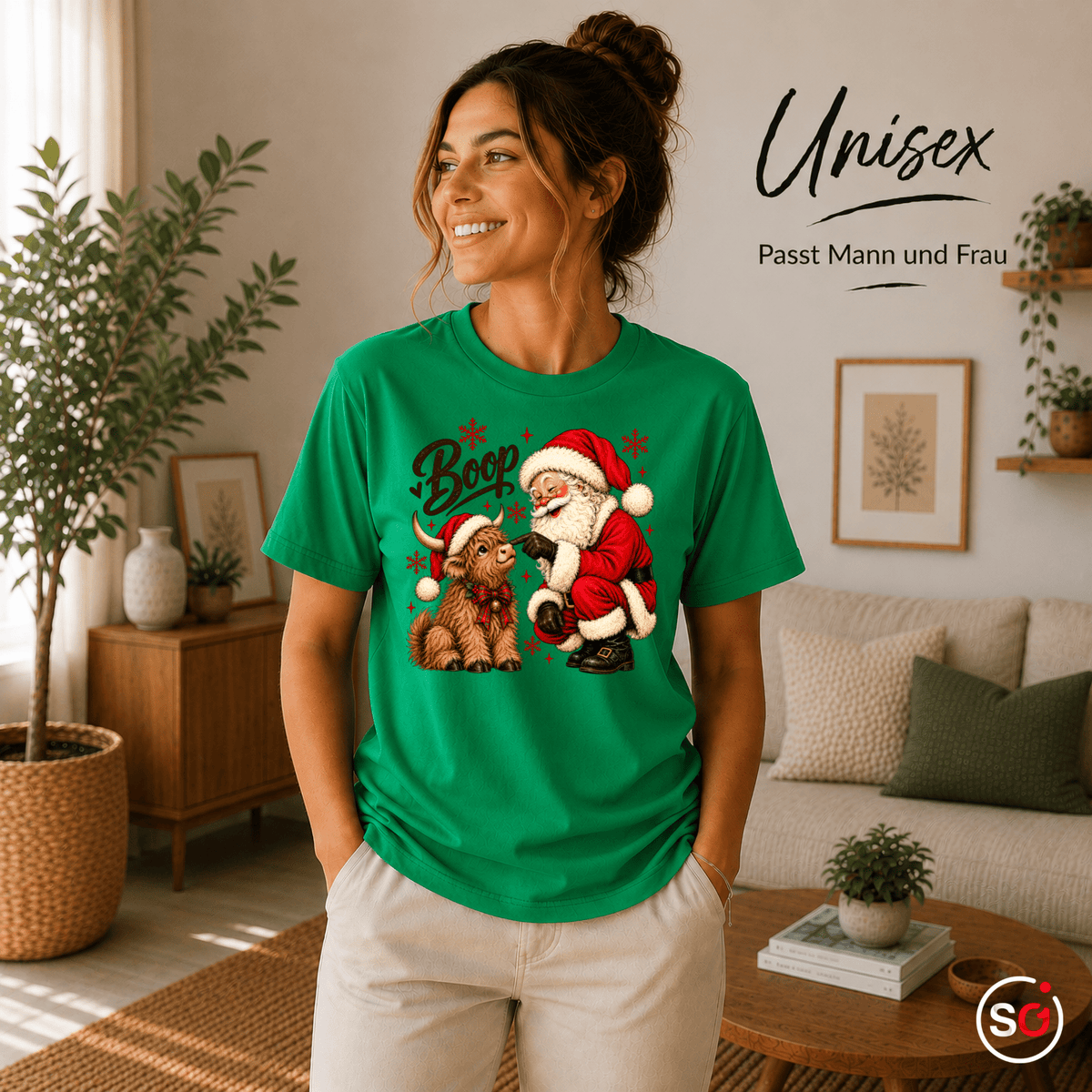 T-Shirt mit Weihnachtsmann und süßem Hochlandrind | Lustiges Santa Boop Motiv für die Festtage - StyleOne