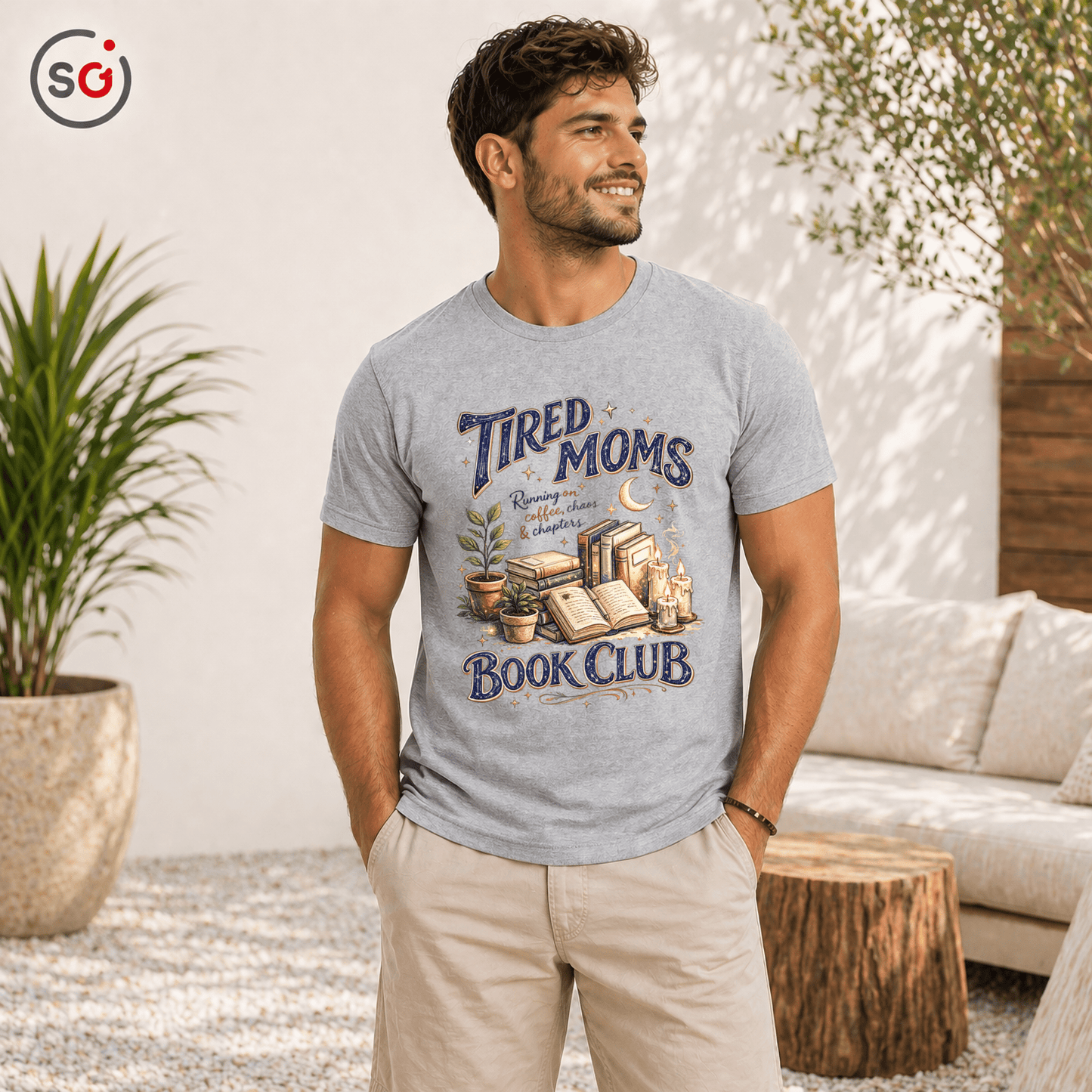 Tired Moms Book Club T-Shirt – Für lesebegeisterte Mütter & Kaffee - Fans - StyleOne