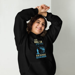 Stylischer Hoodie mit dem Spruch "Zum Angeln geboren, zur Schule gezwungen!" - Jetzt bestellen!