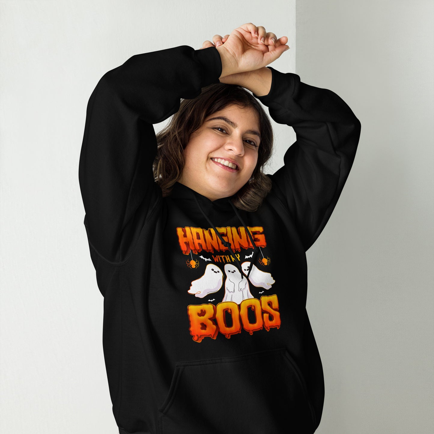 Halloween Hoodie: Hanging with my BOOS - Gespenstischer Kapuzenpullover für unheimlichen Spaß