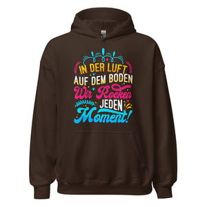 Hoodie mit Energie: In der Luft, auf dem Boden, wir rocken den Moment! Cheerleading Style