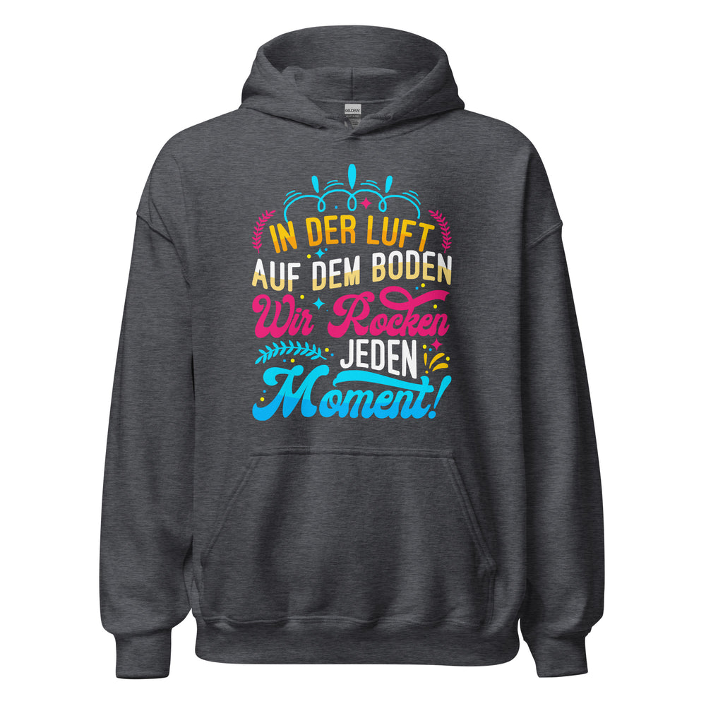 Hoodie mit Energie: In der Luft, auf dem Boden, wir rocken den Moment! Cheerleading Style