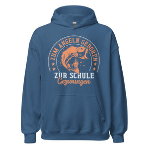 Stylischer Hoodie mit dem Spruch "Zum angeln geboren, zur Schule gezwungen" - Jetzt bestellen!