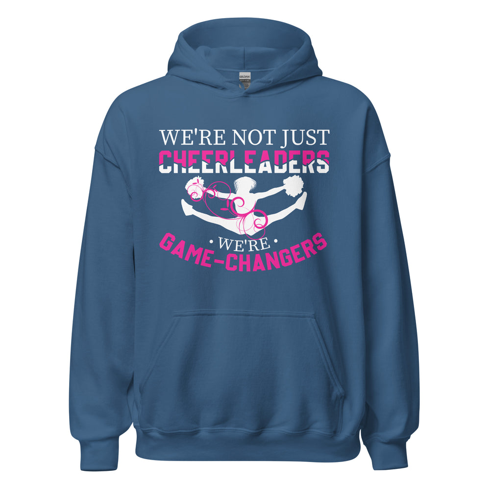 Spielveränderer im Rampenlicht: Hoodie mit dem Slogan 'We are not just CHEERLEADERS