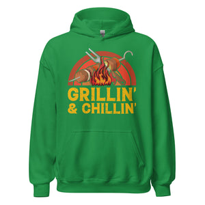 Entspannter Grill-Kapuzenpullover | Spruch: "Grillin und Chillin. Entspannt grillen."
