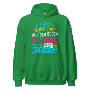 Hoodie mit Energie: In der Luft, auf dem Boden, wir rocken den Moment! Cheerleading Style