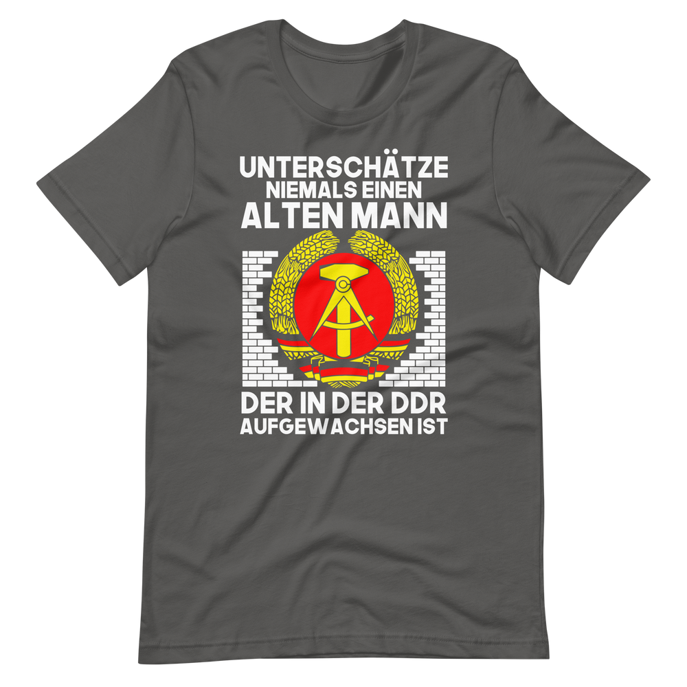 DDR Aufgewachsen T-Shirt - Ostalgie und Stolz vereint
