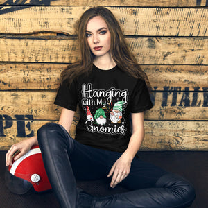 Hanging with my Gnomies. Fun Weihnachten Christmas T-Shirt