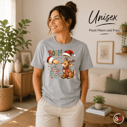 Weihnachts-T-Shirt mit süßem Rentier, Santa 'Boop' und herzerwärmendem Whoville-Zitat - StyleOne